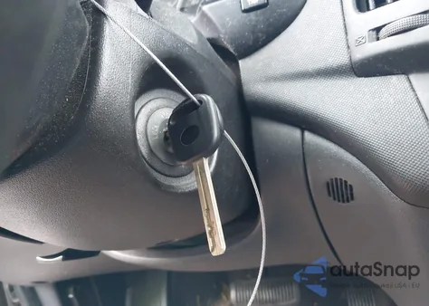 2010 Hyundai Elantra Touring Gls z USA, uszkodzony, nr VIN KMHDB8AE3AU051552